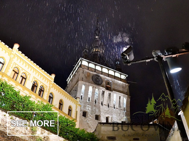 Sighisoara-by-Night-Transylvania-FEATURED